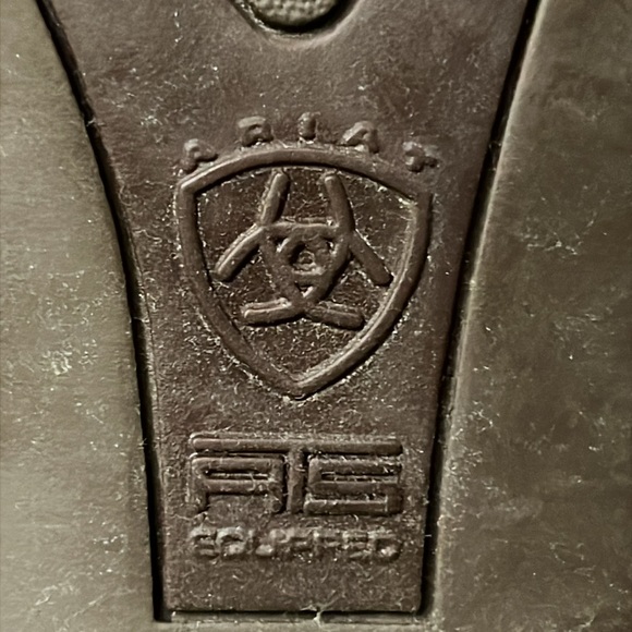 Ariat Women’s  brown Leather Slip-On clogs Mules size 11.5 - Picture 2 of 11